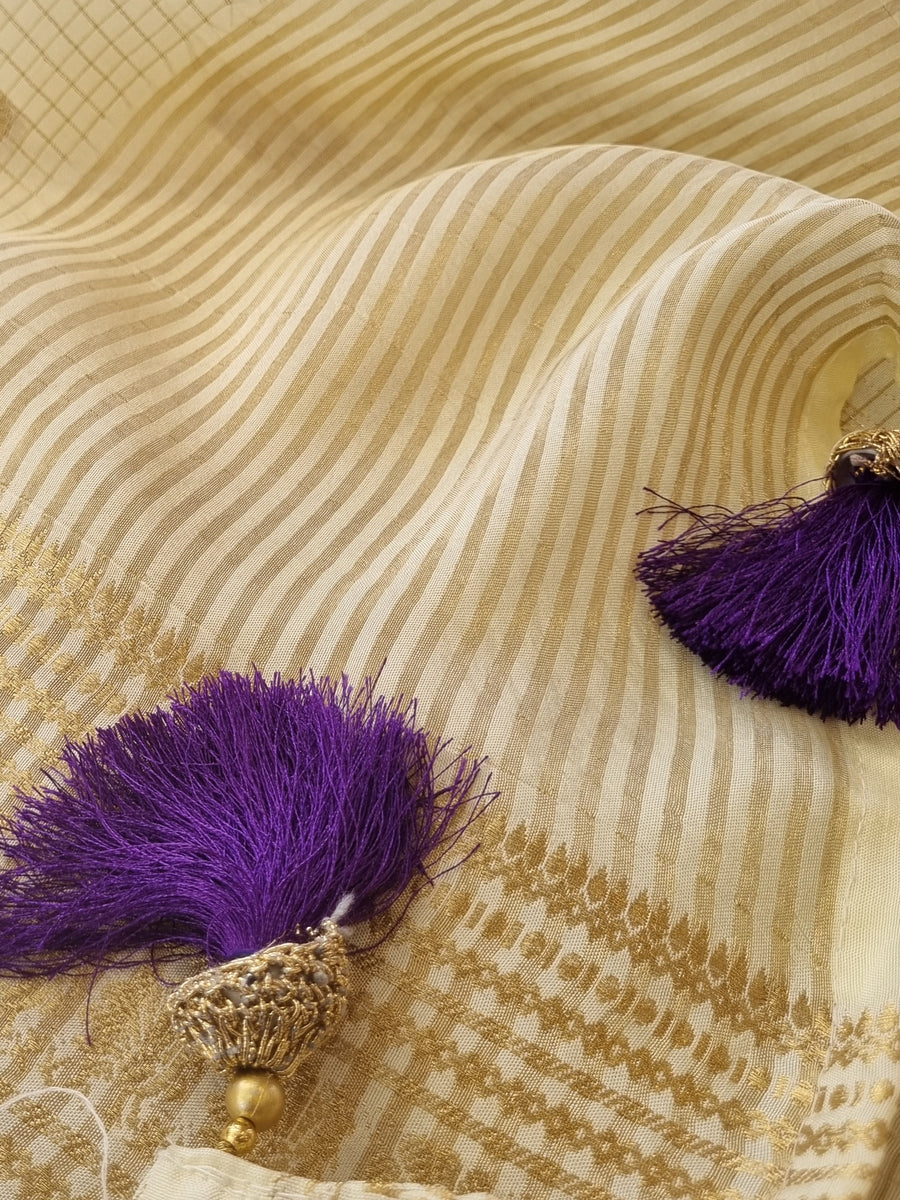 Off-White Crepe Silk Readymade Saree